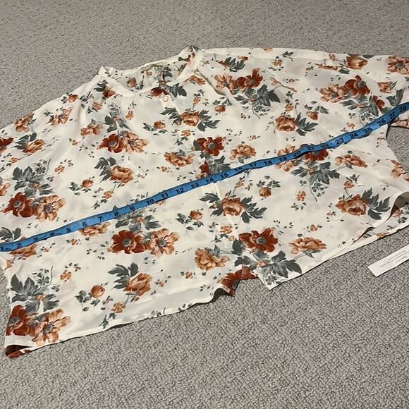 christy dawn The Faye Top | Red Anemone Garden - Picture 4 of 5